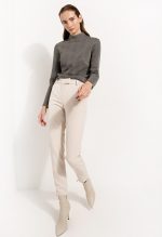 Trousers with pockets